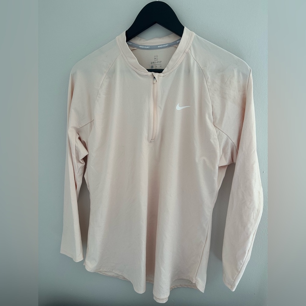 Nike drifit long sleeve shirt